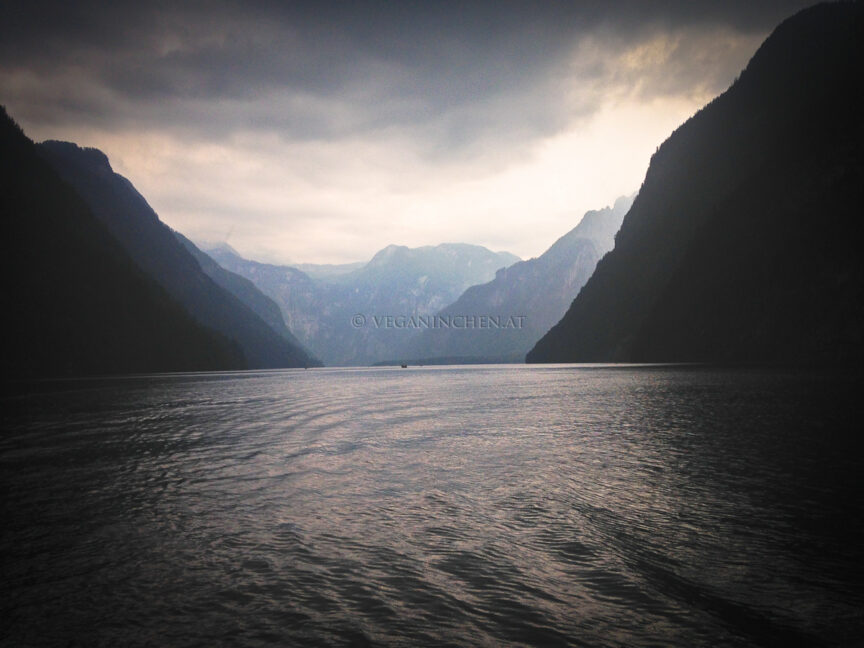 Königssee - Malerwinkel mit bösen Wolken